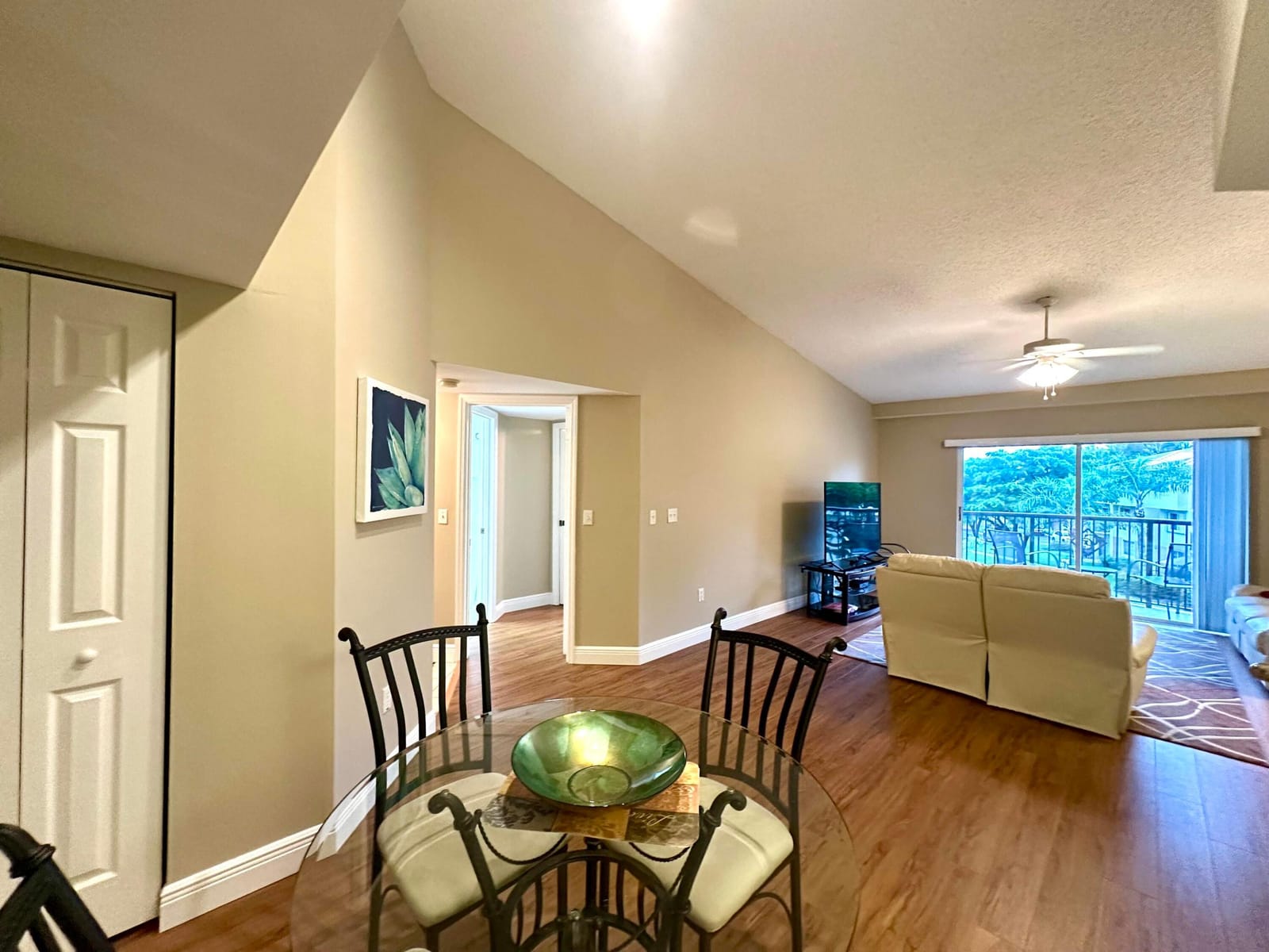 500 N CRESTWOOD Court N 519, Royal Palm Beach, FL 33411 photo 10