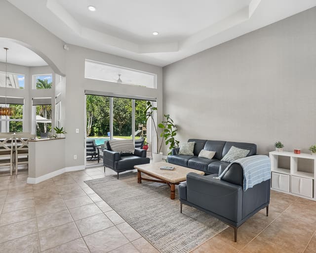 3599 Juniper Lane, Davie, FL 33330
