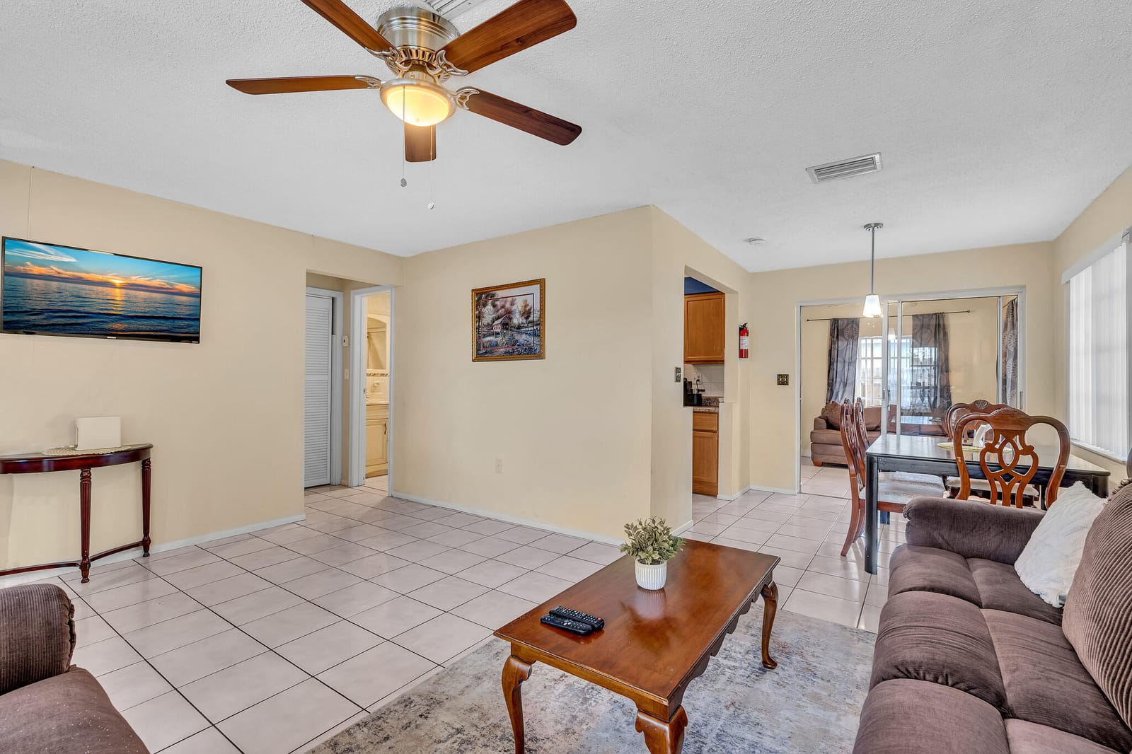 6872 NW 26TH Court, Sunrise, FL 33313 photo 16