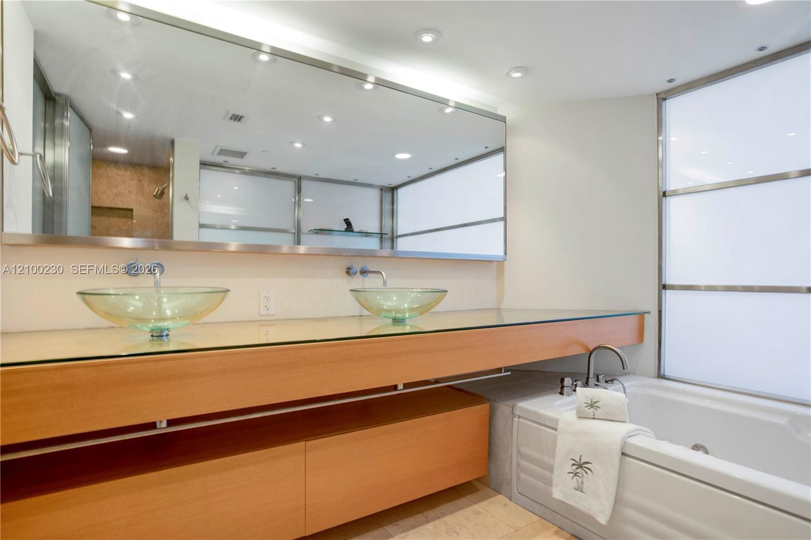 4779 Collins Avenue 401, Miami Beach, FL 33140 photo 9