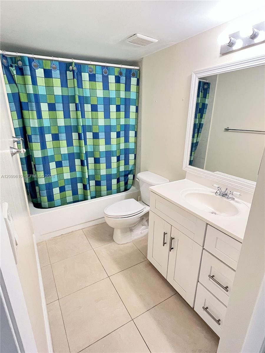 153 Lakeview Drive 103, Weston, FL 33326 photo 15