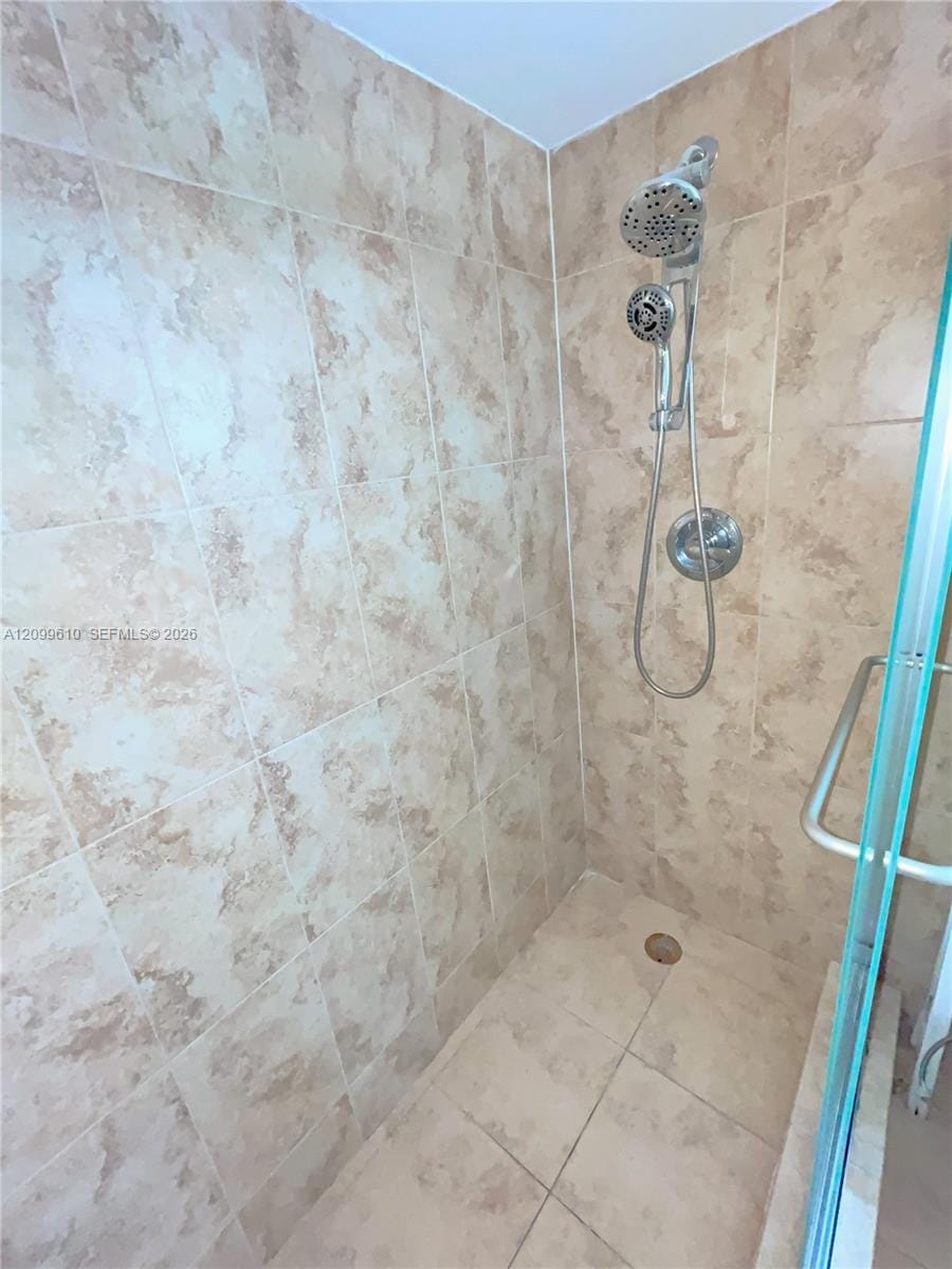 153 Lakeview Drive 103, Weston, FL 33326 photo 22