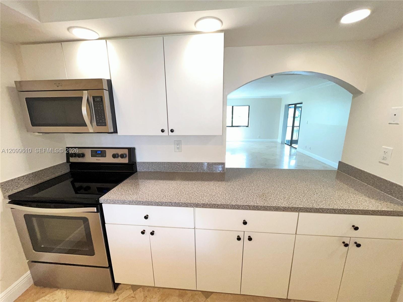 153 Lakeview Drive 103 — photo 5
