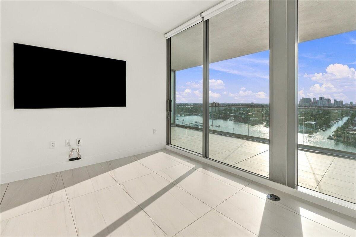 153 N Seabreeze Boulevard 1604, Fort Lauderdale, FL 33304 photo 25