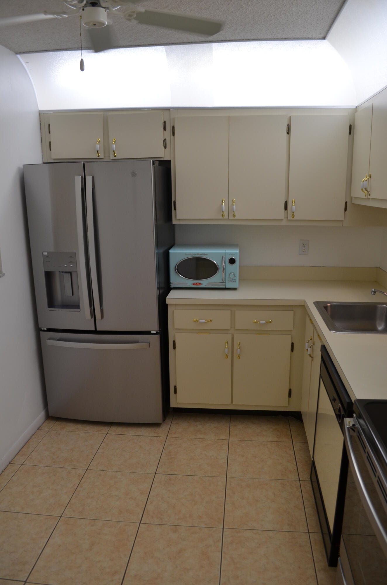 5130 Las Verdes Circle 121 — photo 7