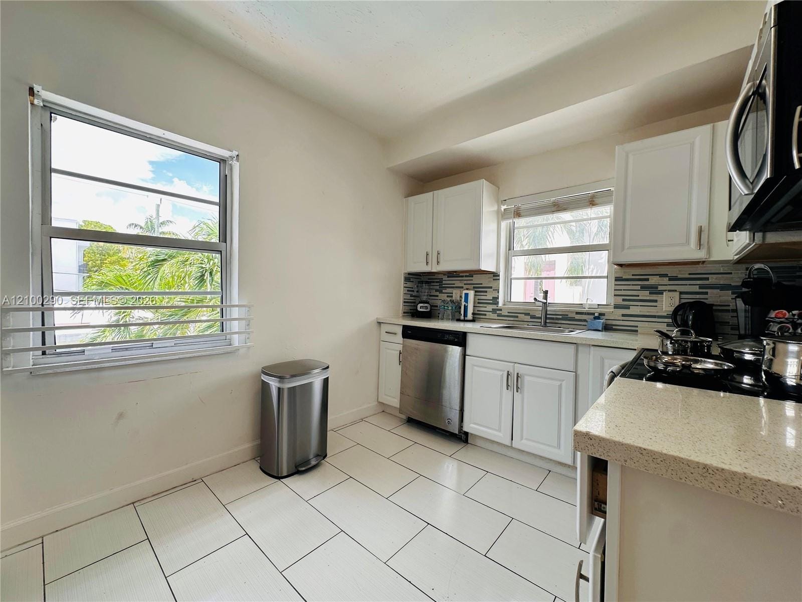 1032 Michigan Avenue B, Miami Beach, FL 33139 photo 9