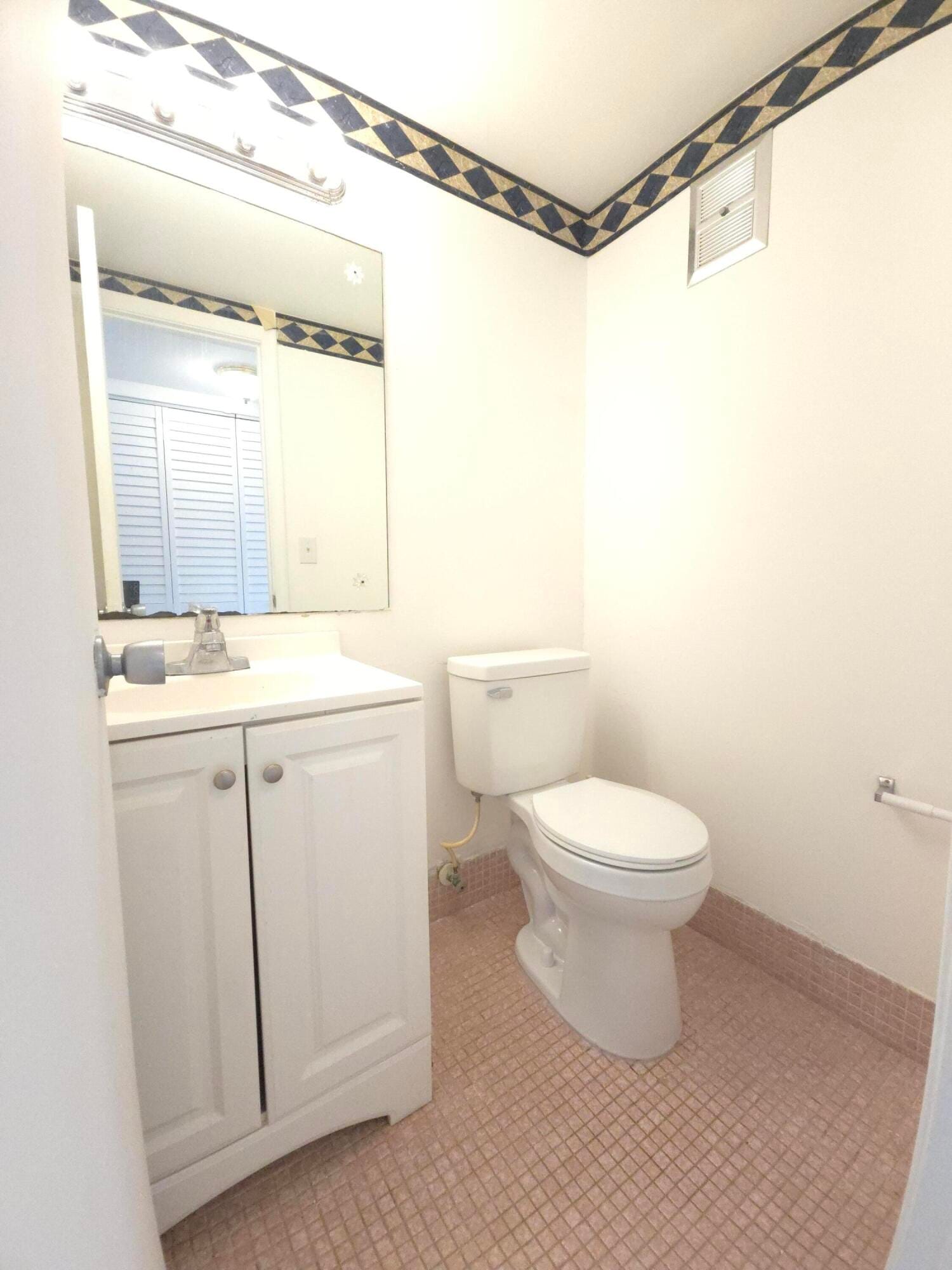 129 NORWICH F, West Palm Beach, FL 33417 photo 8