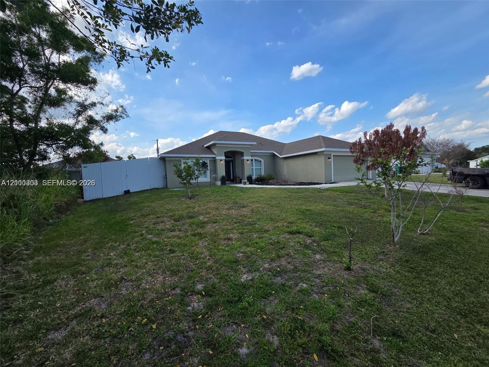 1005 SW Bay State Road, Port St. Lucie, FL 34953 photo 3