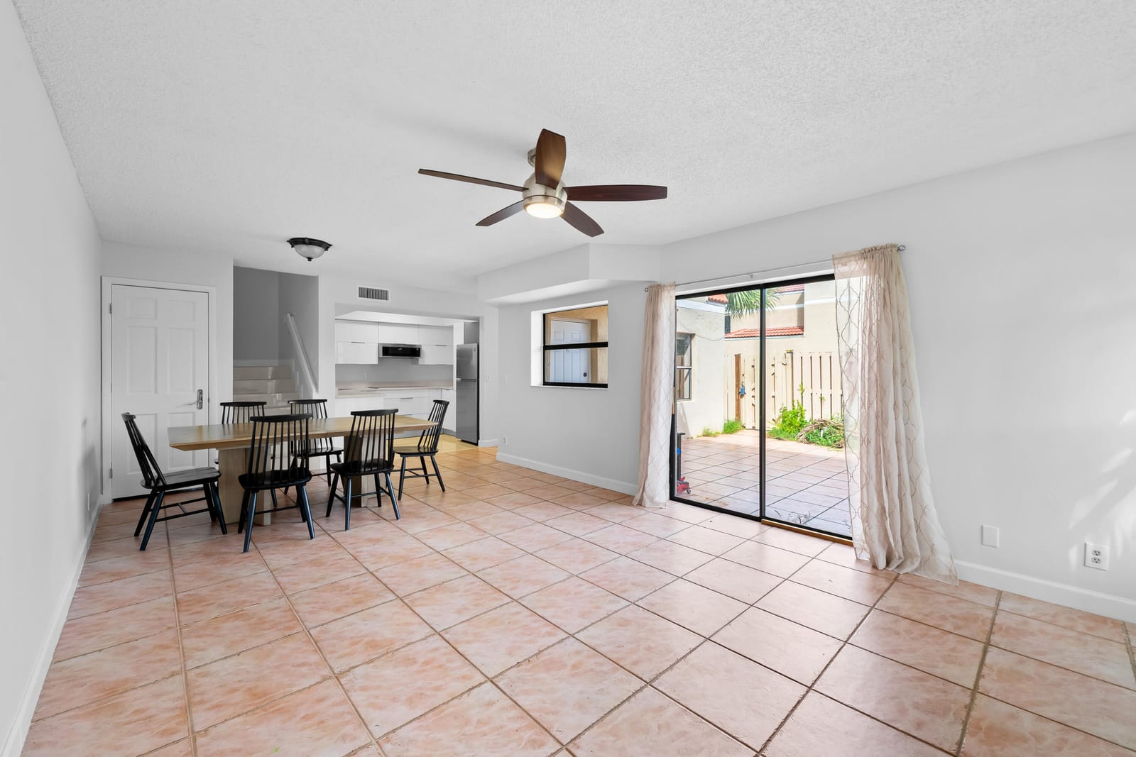 3770 VILLAGE Drive B — photo 7