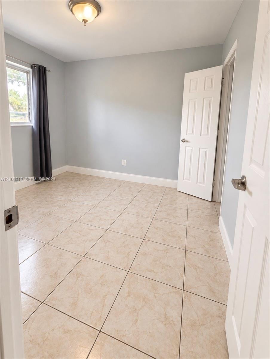 401 NW 43rd Court 3, Oakland Park, FL 33309 photo 5