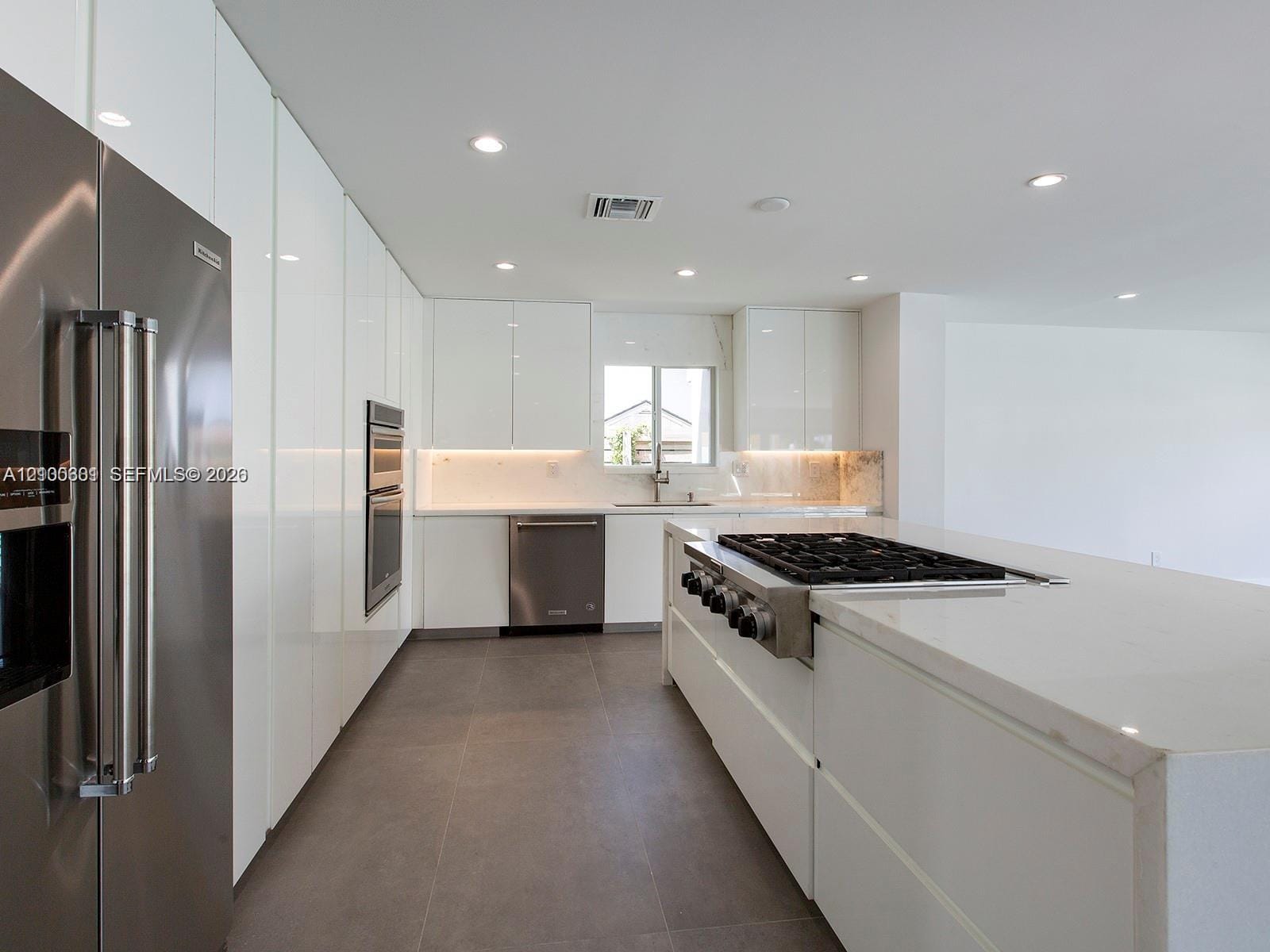 2025 Keystone Boulevard, North Miami, FL 33181 photo 15