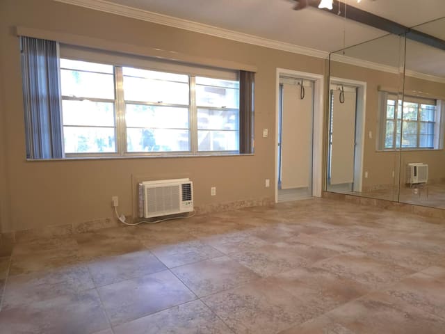 57 CAMDEN C, West Palm Beach, FL 33417
