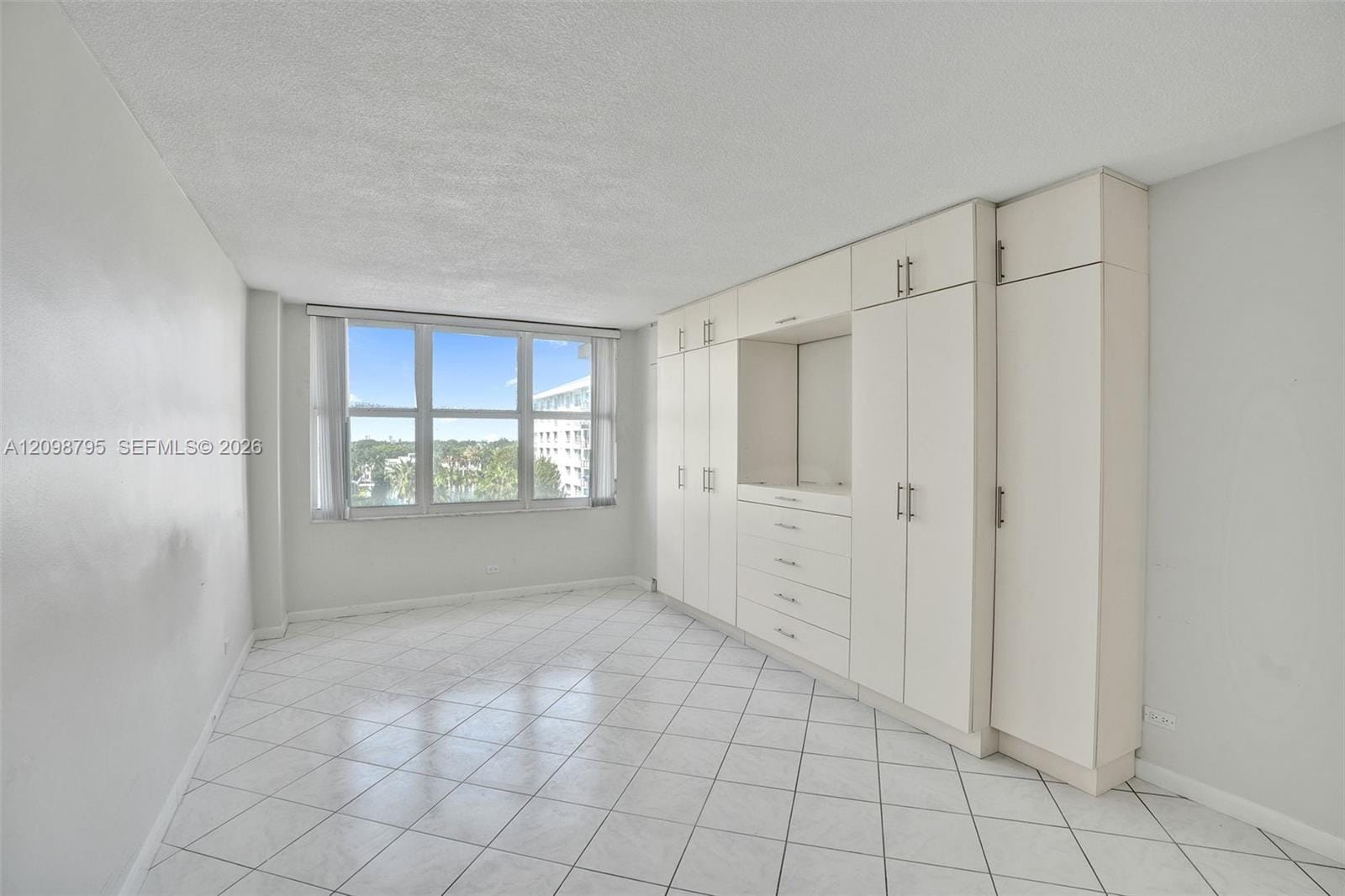 5601 Collins Avenue 620, Miami Beach, FL 33140 photo 12