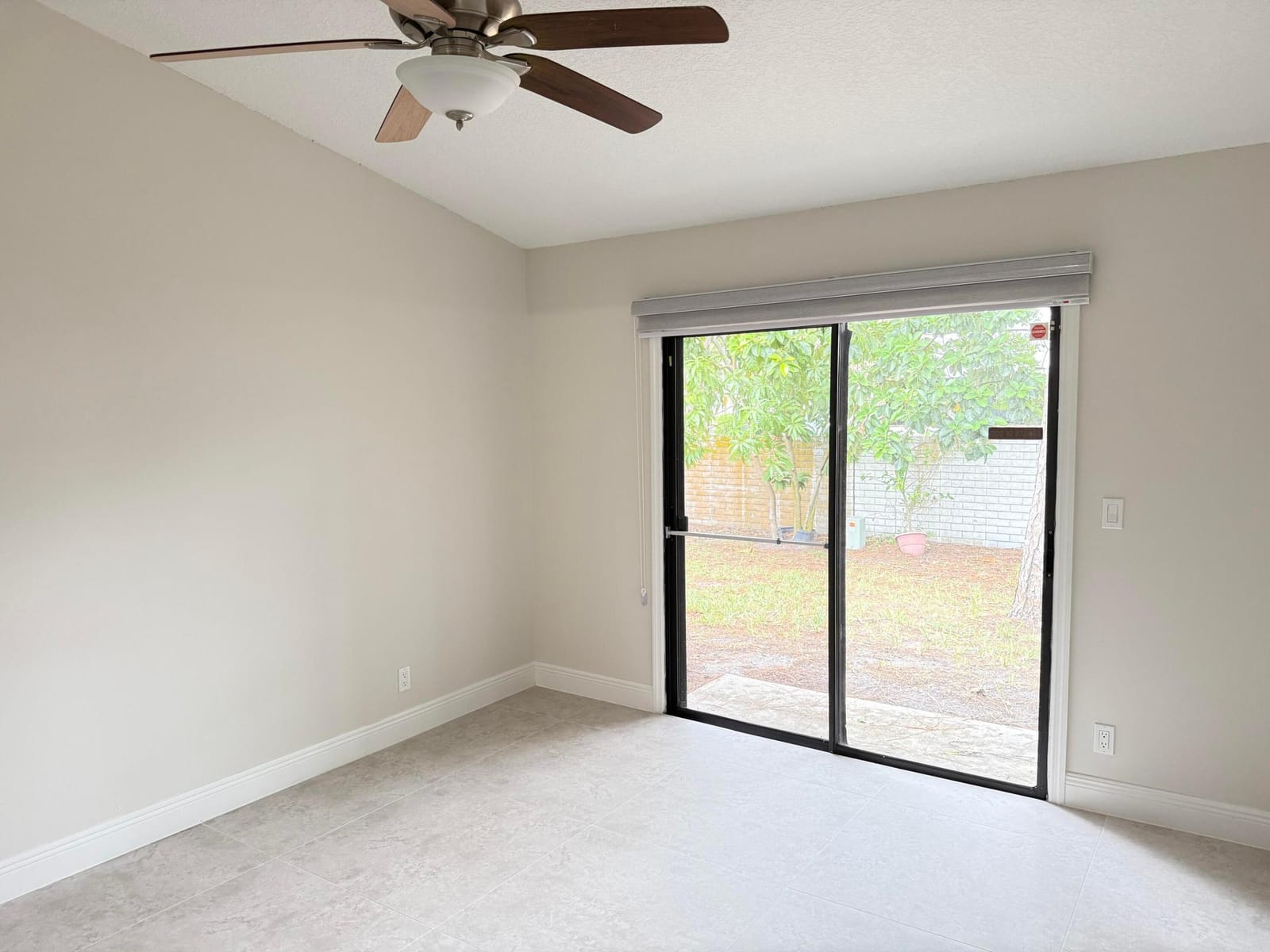 1065 MULBERRY Place — photo 9