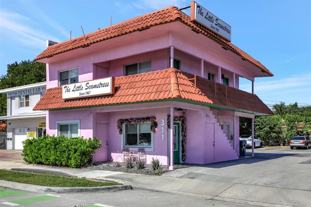 311 NE 44TH Street, Oakland Park, FL 33334
