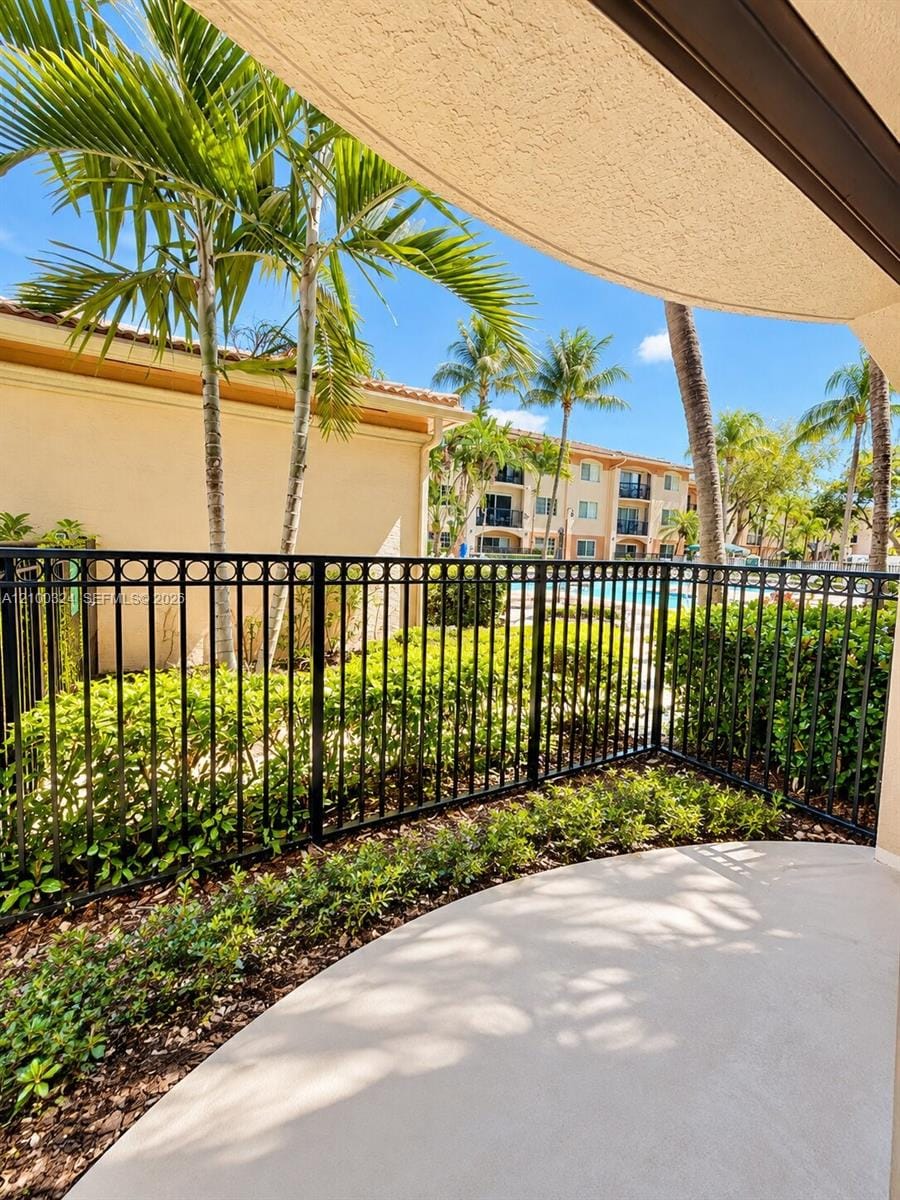 2009 SE 10th Avenue 302, Fort Lauderdale, FL 33316 photo 6