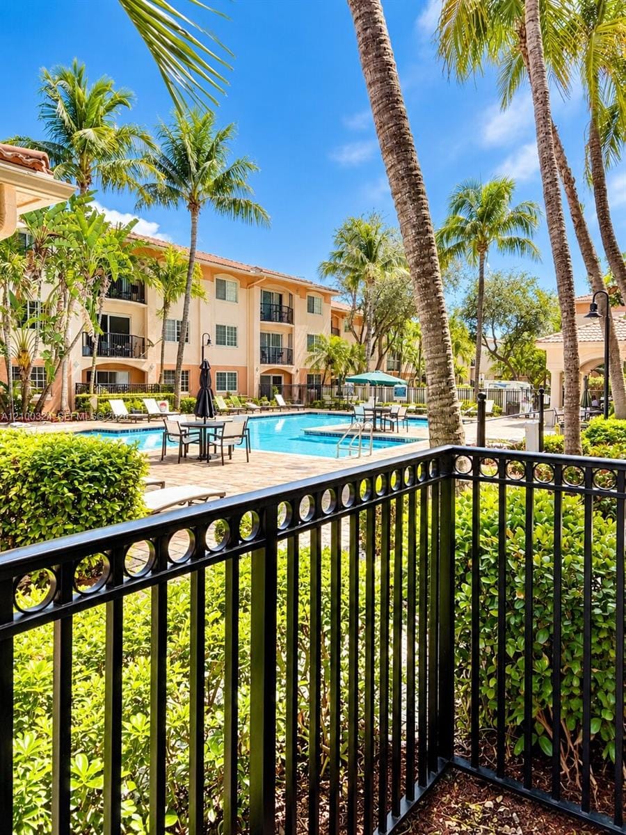 2009 SE 10th Avenue 302, Fort Lauderdale, FL 33316 photo 7