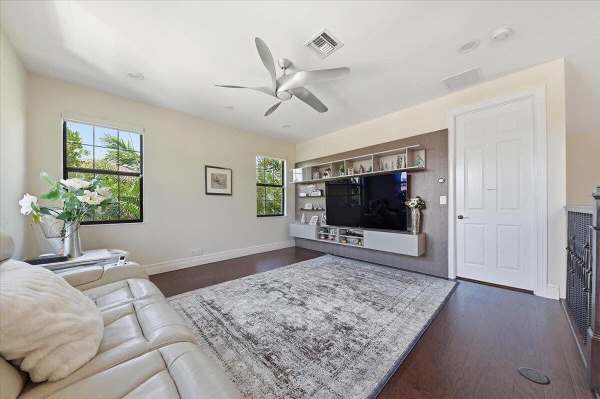 9769 Bozzano Drive, Delray Beach, FL 33446 photo 23