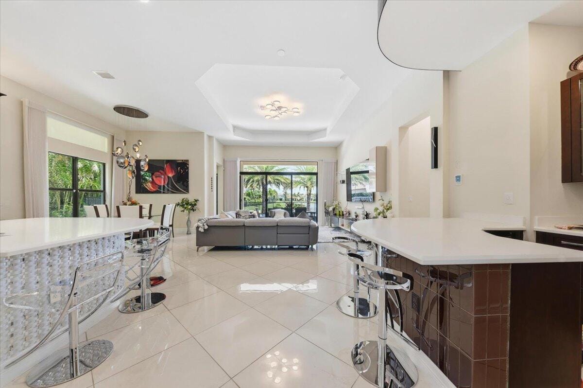 9769 Bozzano Drive — photo 8