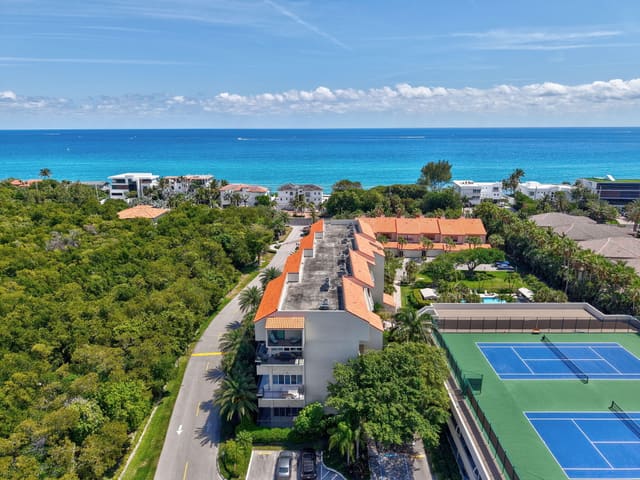 3908 S Ocean Boulevard 124, Highland Beach, FL 33487
