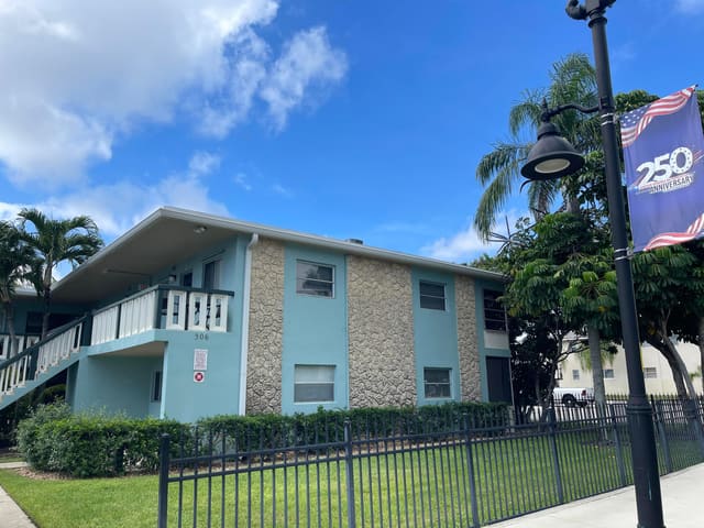 306 E OCEAN Avenue 114, Boynton Beach, FL 33435