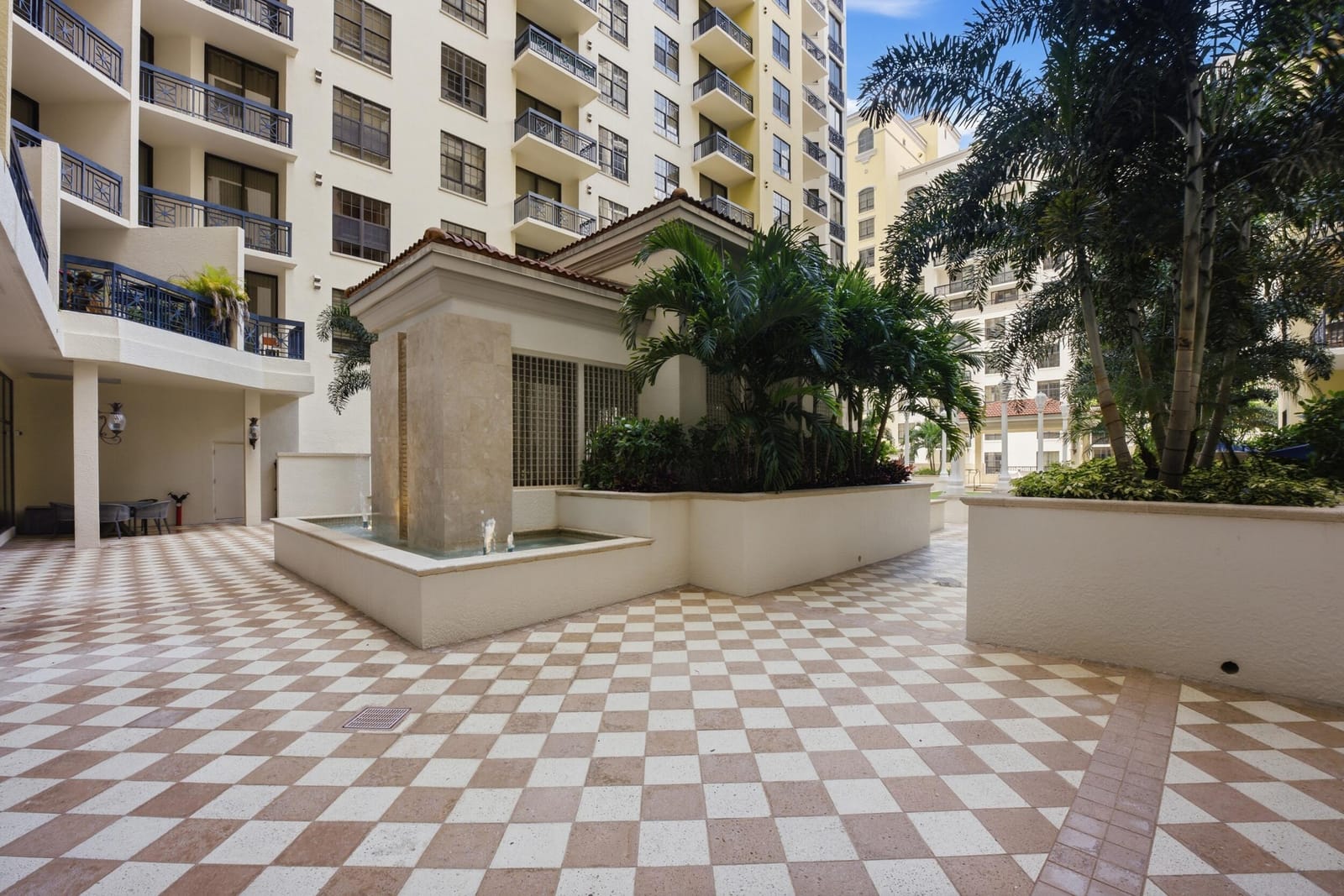 701 S OLIVE Avenue 216, West Palm Beach, FL 33401 photo 5