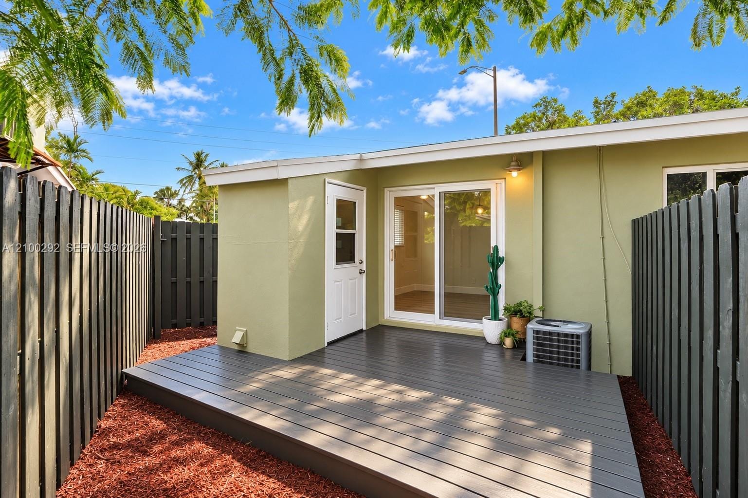 2201 NE 15th Avenue 2201, Wilton Manors, FL 33305 photo 12