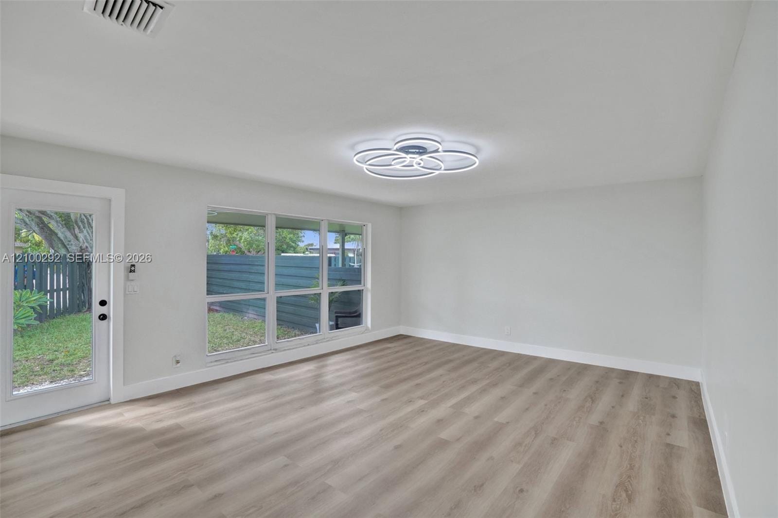 2201 NE 15th Avenue 2201, Wilton Manors, FL 33305 photo 6