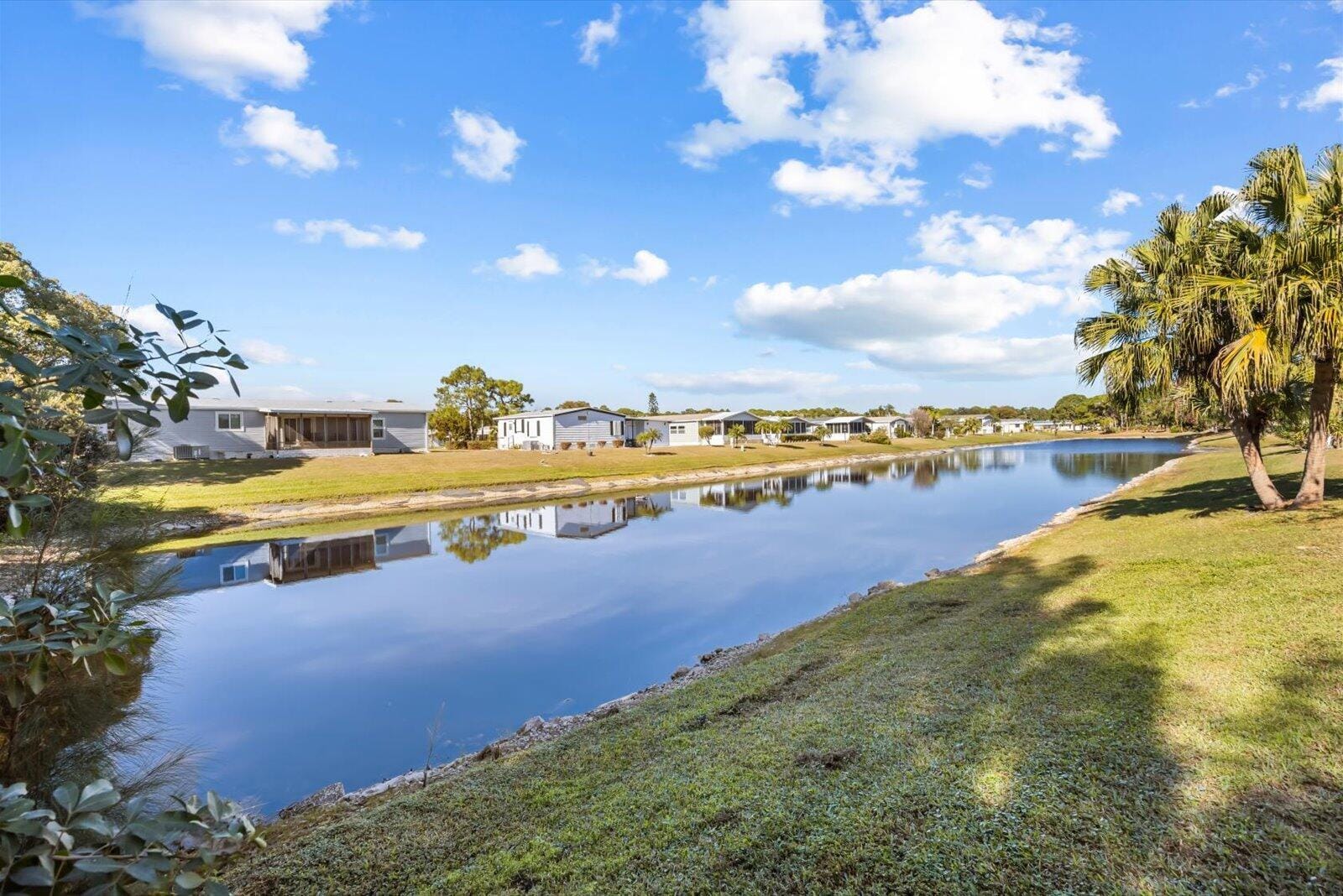 8221 Cinnamon Lane, Port St. Lucie, FL 34952