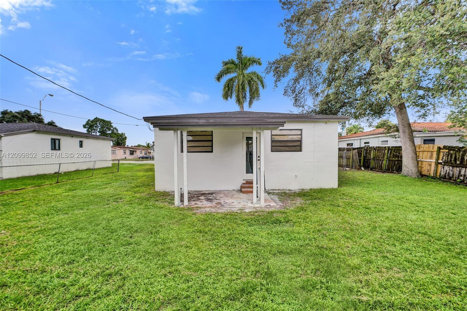 16911 NE 6th Avenue, North Miami Beach, FL 33162 photo 13