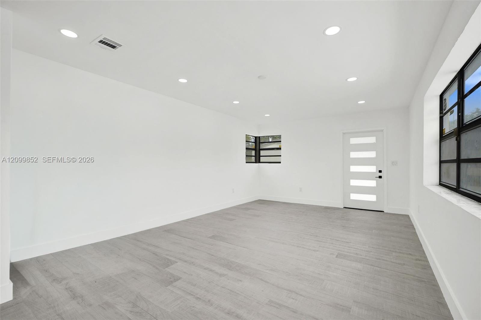 16911 NE 6th Avenue, North Miami Beach, FL 33162 photo 25