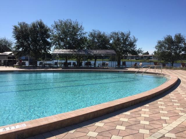 185 Canterbury H, West Palm Beach, FL 33417 photo 30