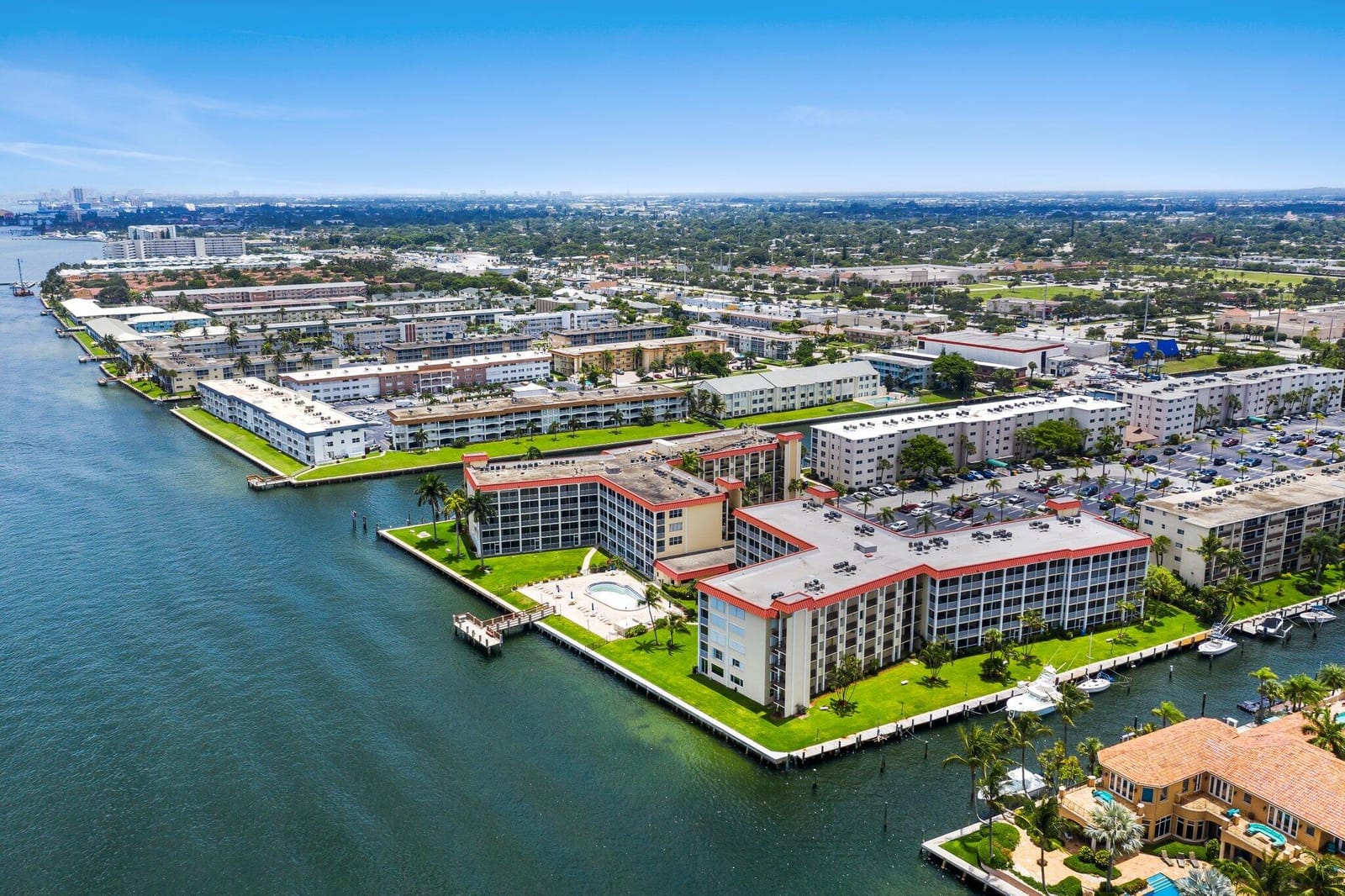 100 PARADISE HARBOUR Boulevard 202, North Palm Beach, FL 33408 photo 16