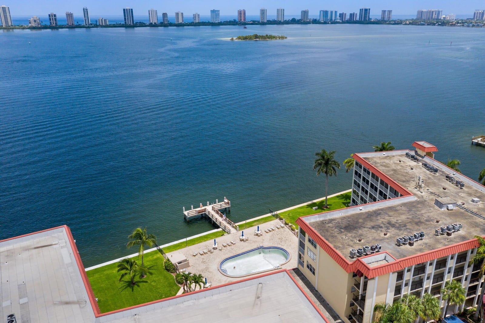 100 PARADISE HARBOUR Boulevard 202, North Palm Beach, FL 33408 photo 22