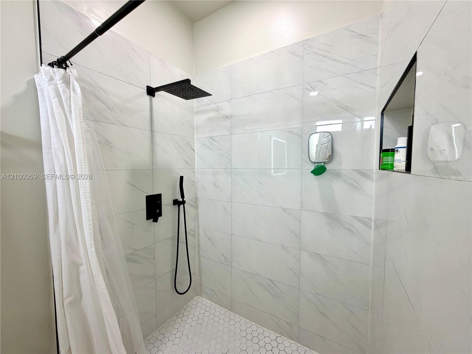 3539 W 89th Place 3539, Hialeah, FL 33018 photo 17