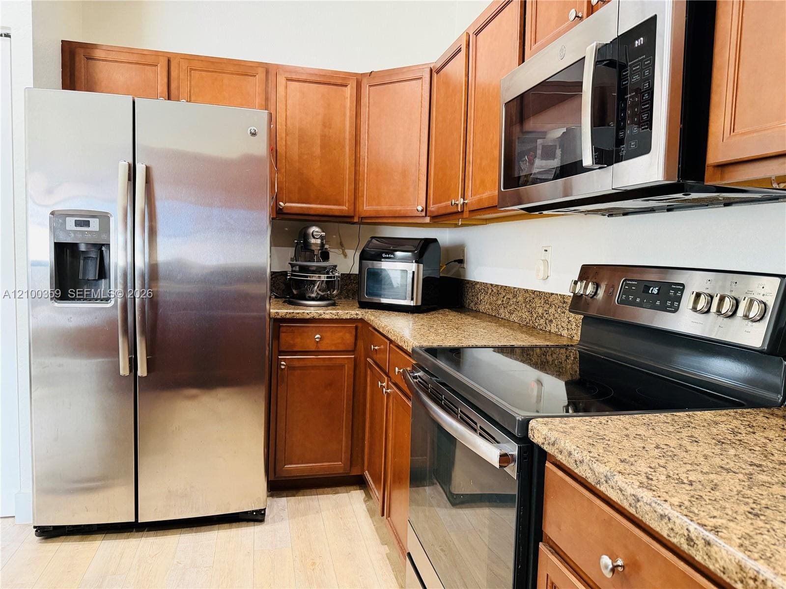 3539 W 89th Place 3539, Hialeah, FL 33018 photo 10
