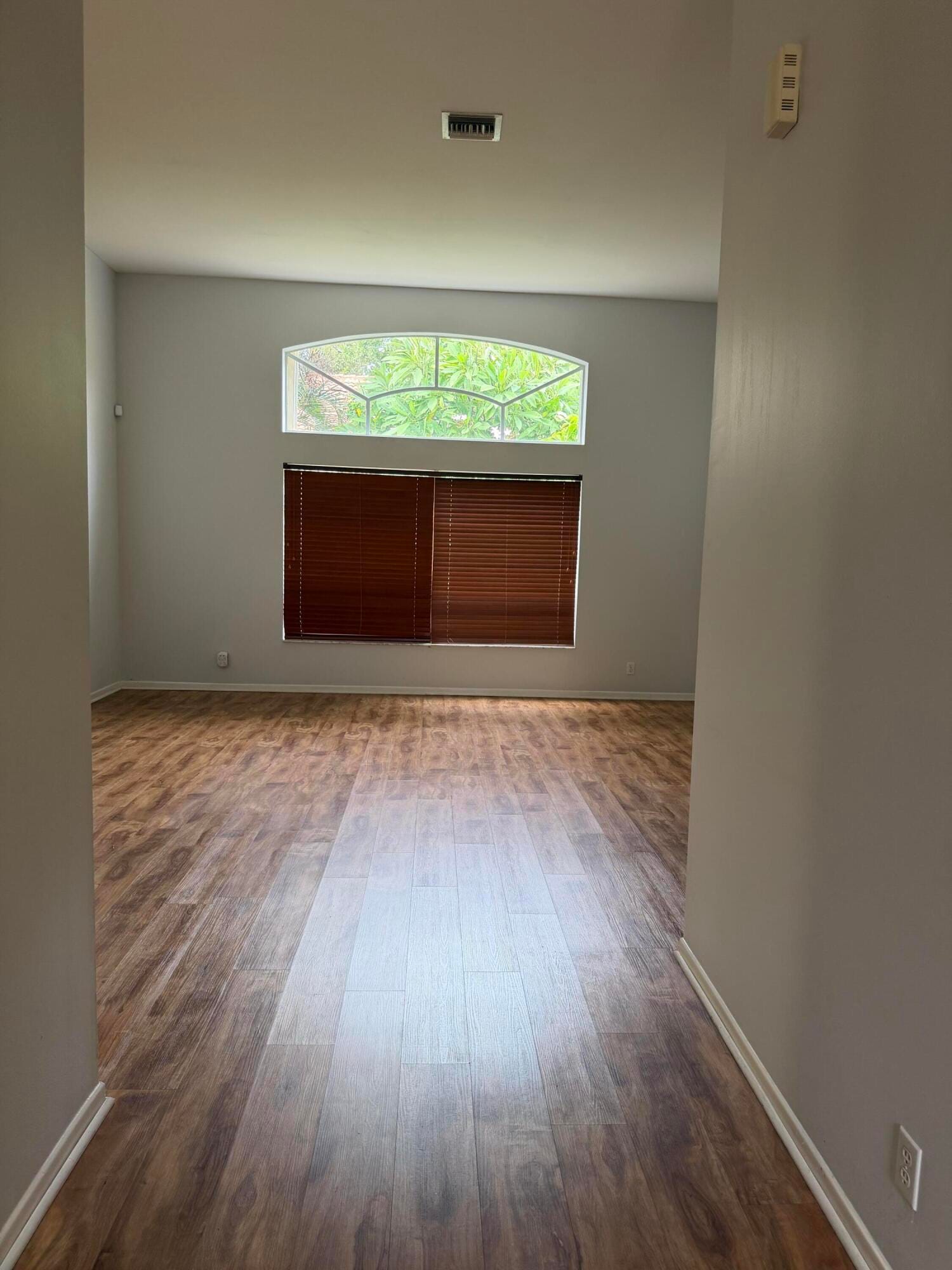 10174 PLUM Street — photo 11