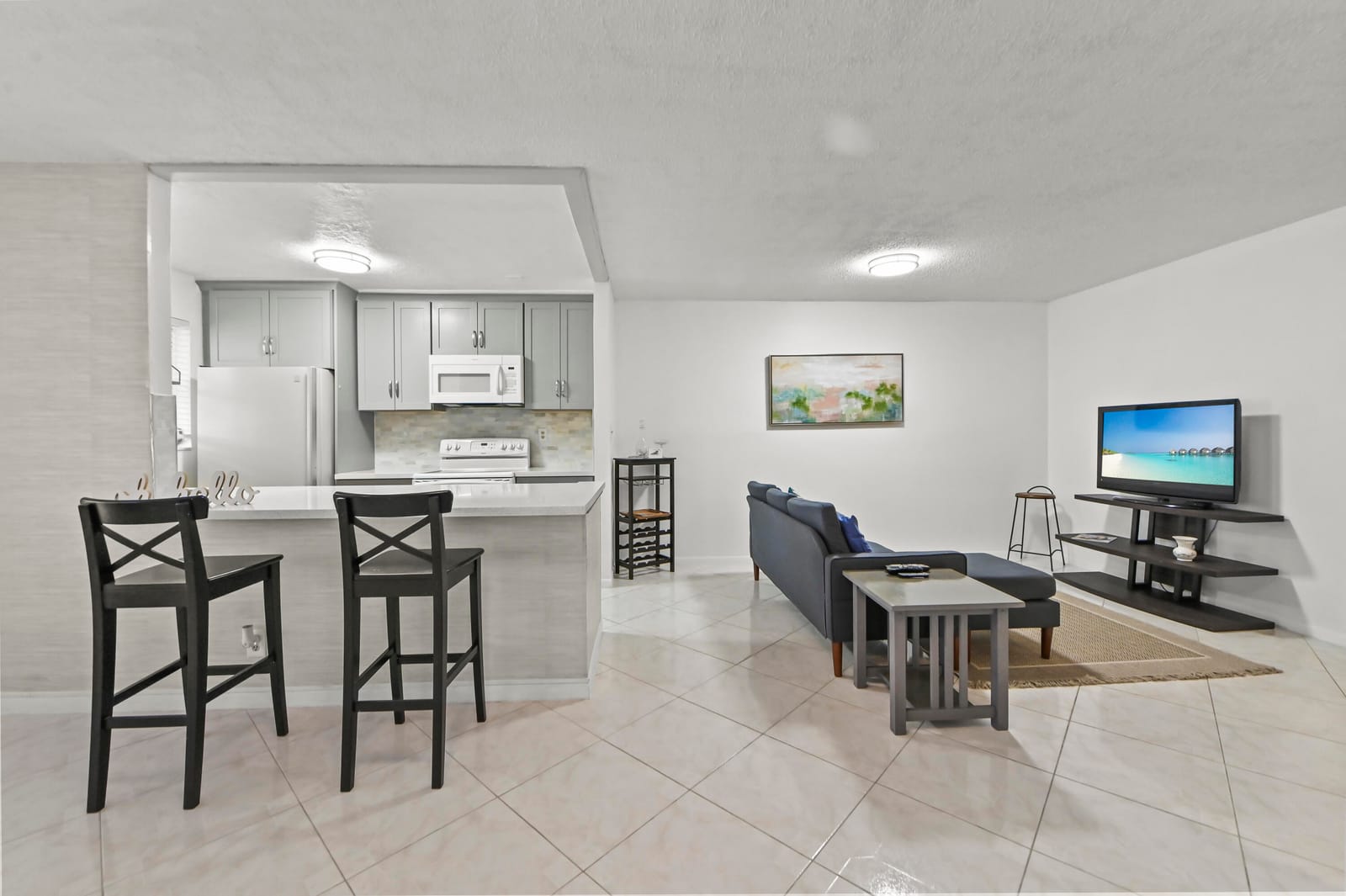 120 HIGH POINT Boulevard C — photo 3