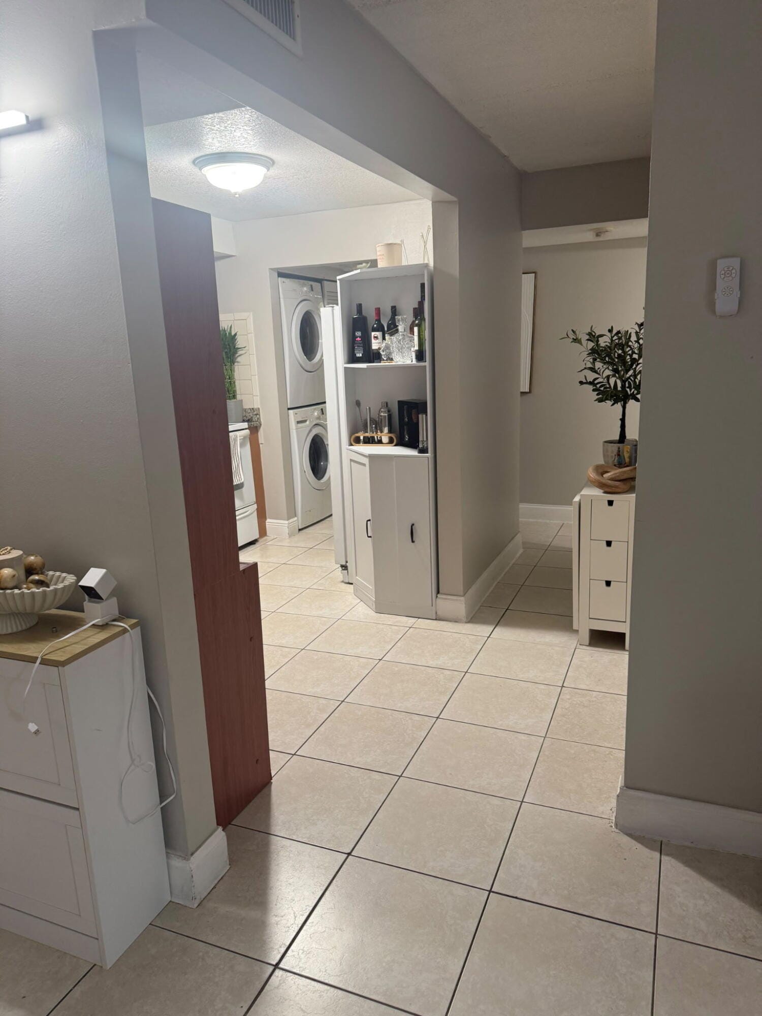 1837 FAIRVIEW VILLAS Drive 2 — photo 7