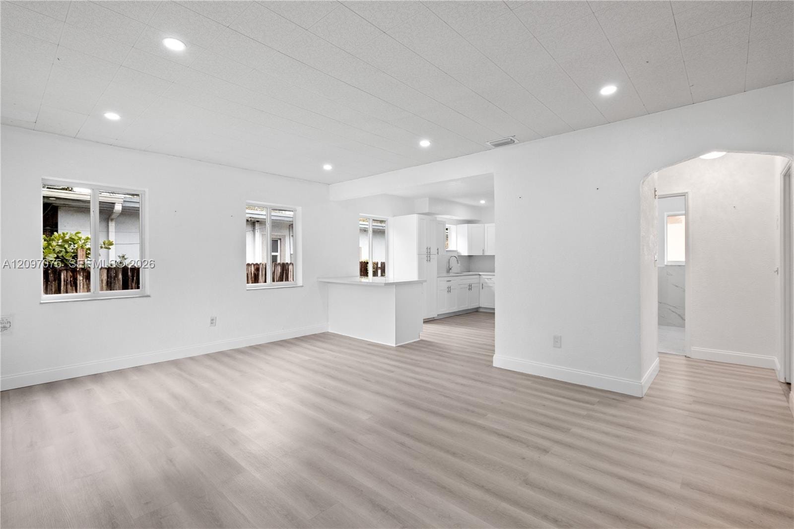 511 NE 131st Street — photo 6