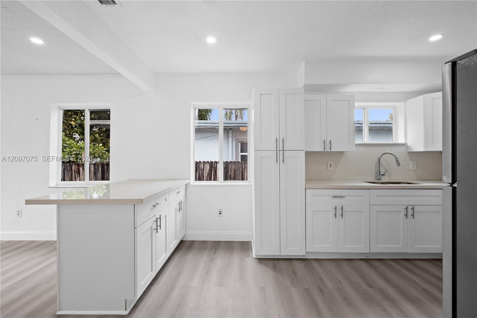 511 NE 131st Street — photo 10