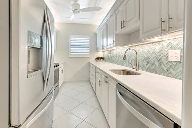 2440 SW 22nd Avenue 711, Delray Beach, FL 33445
