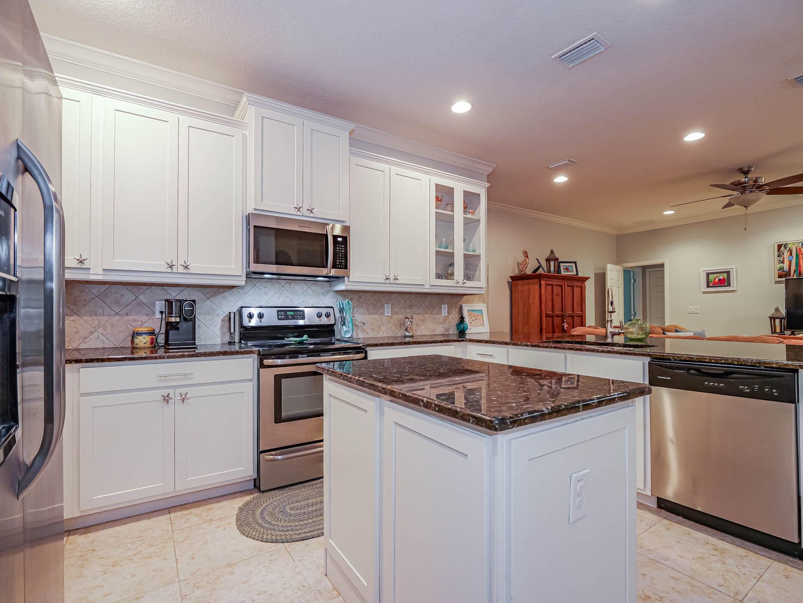6400 Monserrat Drive, Vero Beach, FL 32967 photo 12