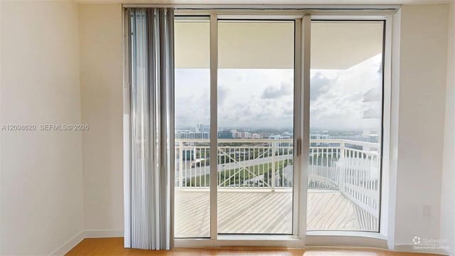 19501 W Country Club Drive 2505, Aventura, FL 33180