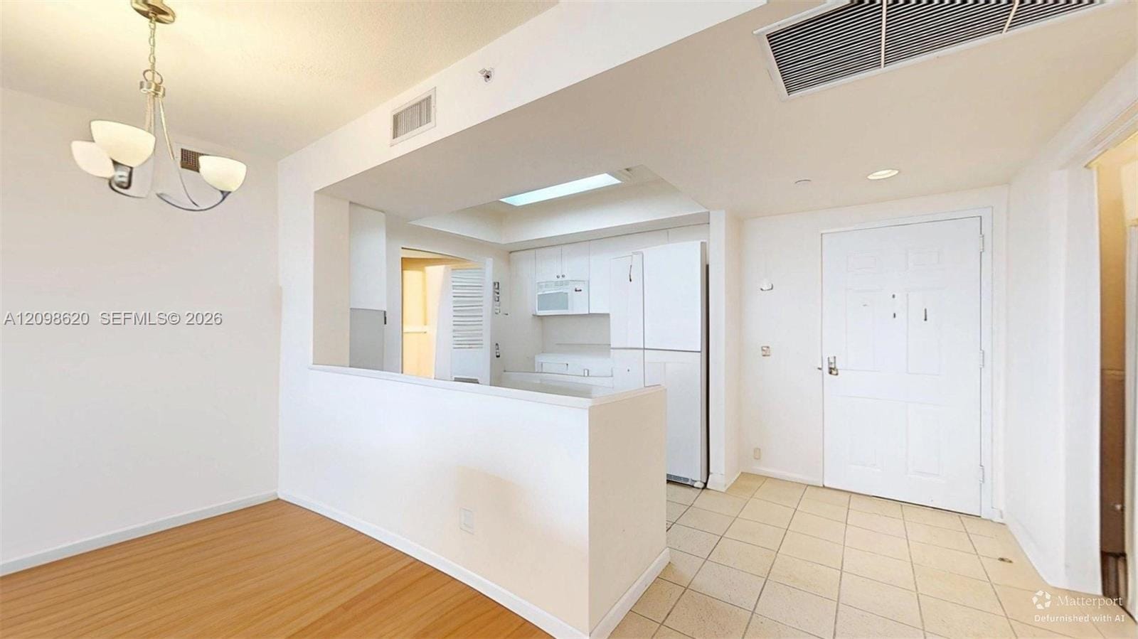 19501 W Country Club Drive 2505 — photo 2