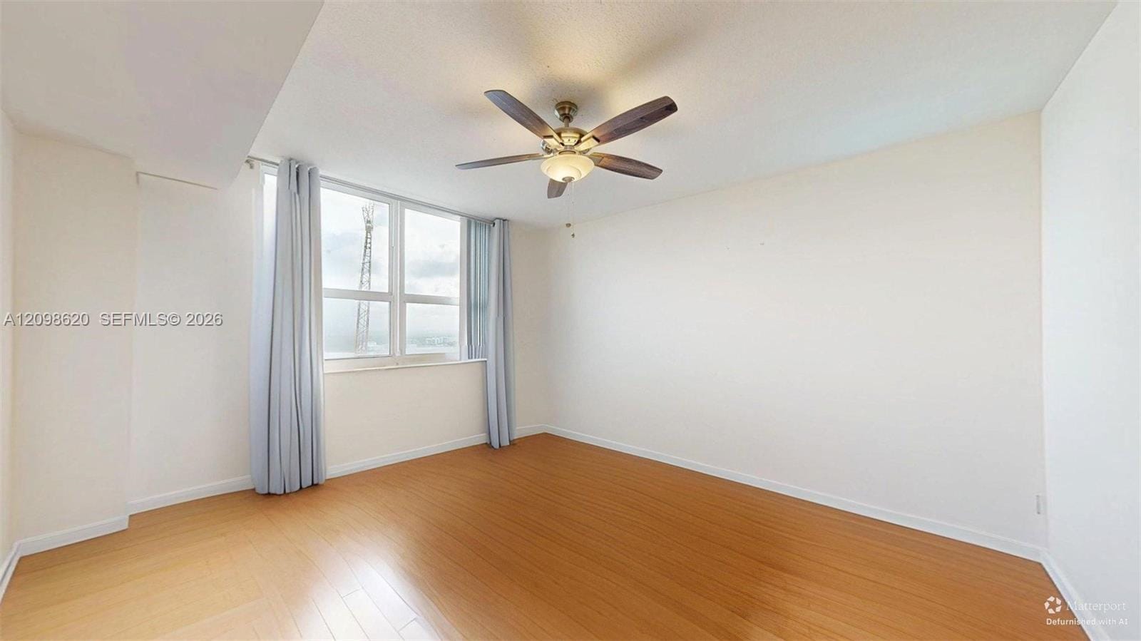 19501 W Country Club Drive 2505 — photo 12