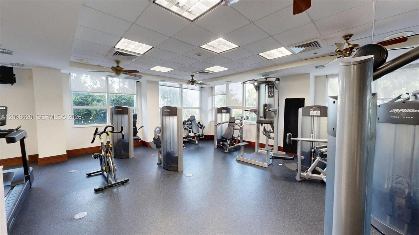 19501 W Country Club Drive 2505, Aventura, FL 33180 photo 20