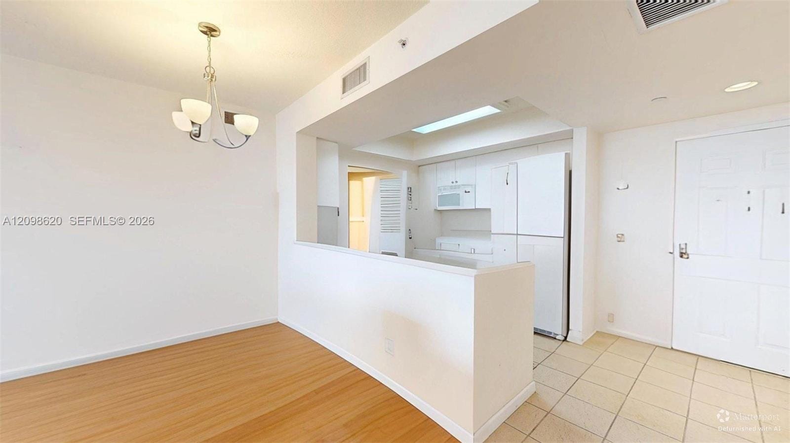 19501 W Country Club Drive 2505 — photo 5