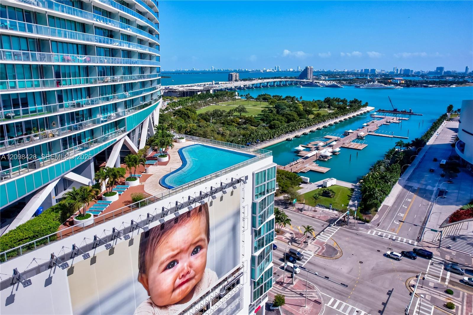 888 Biscayne Boulevard 411, Miami, FL 33132 photo 16