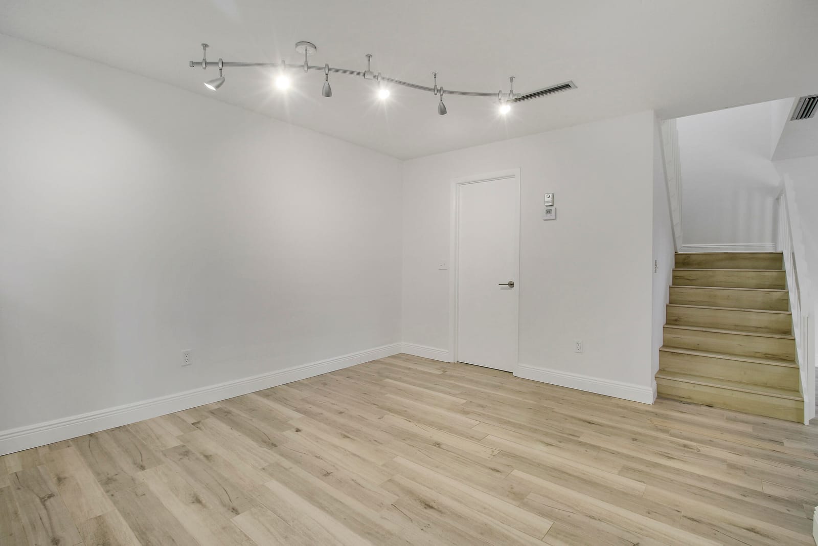 825 Center Street 30b, Jupiter, FL 33458 photo 25